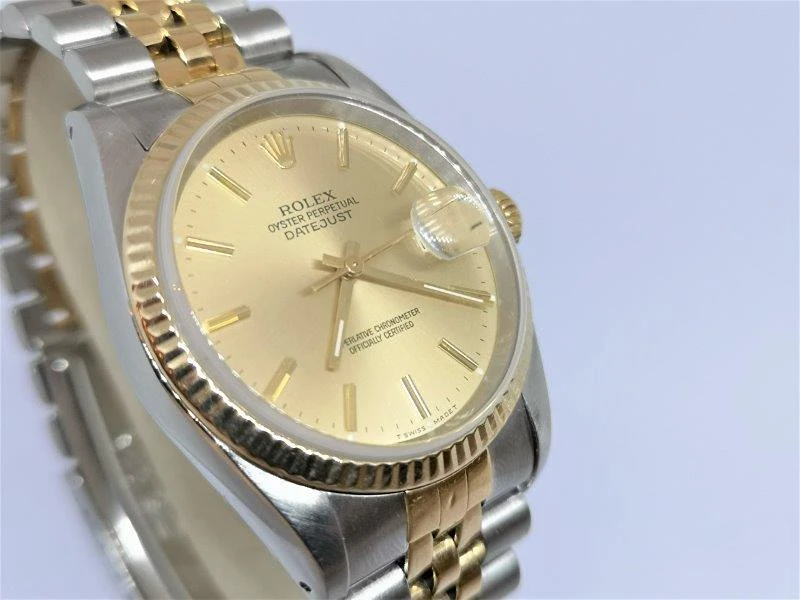 Rolex DateJust 36mm 16233- Close Up 